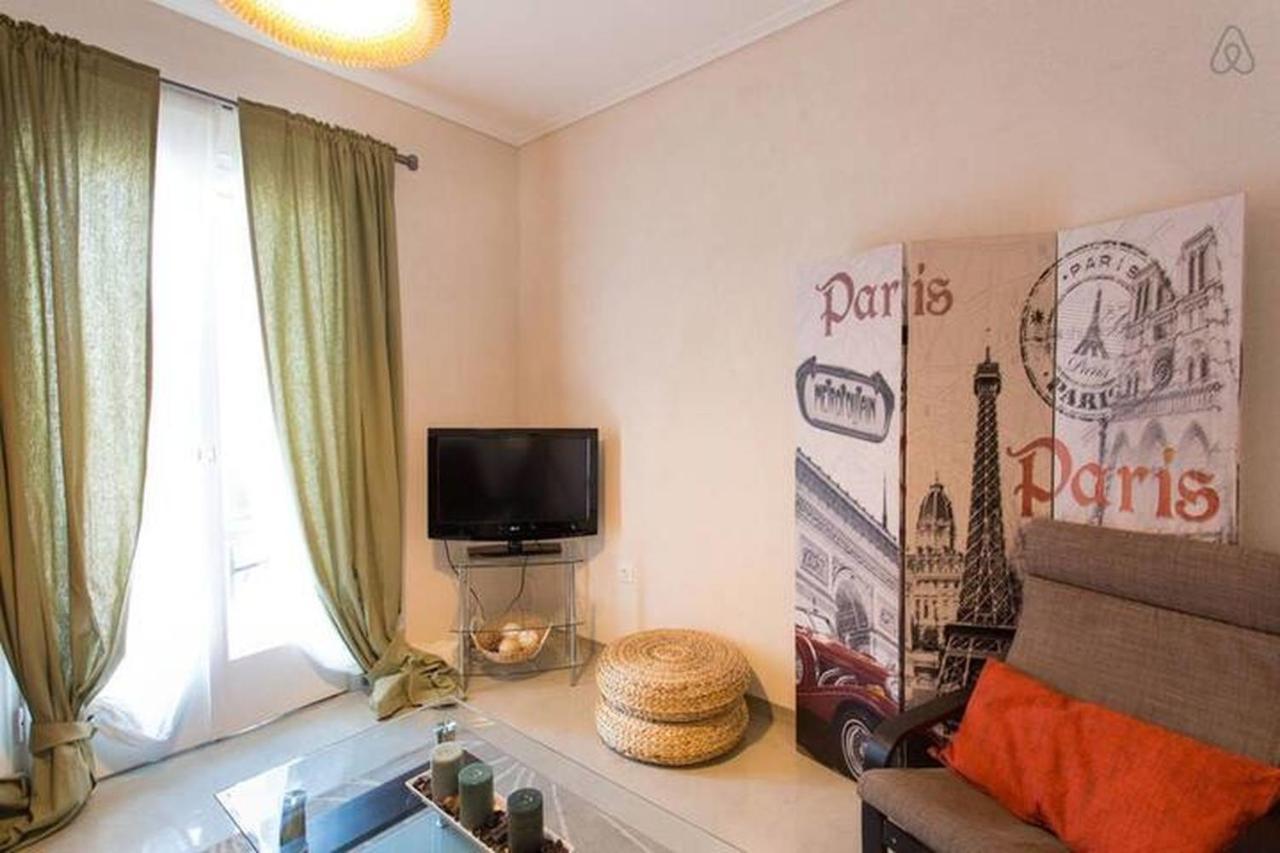 Openair Hot Tub/Big Balcony/Great Boutique Apt Atenas Exterior foto