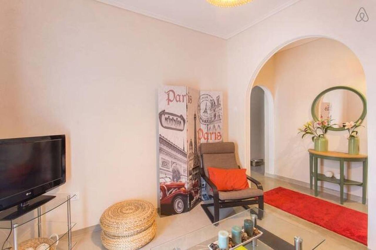 Openair Hot Tub/Big Balcony/Great Boutique Apt Atenas Exterior foto