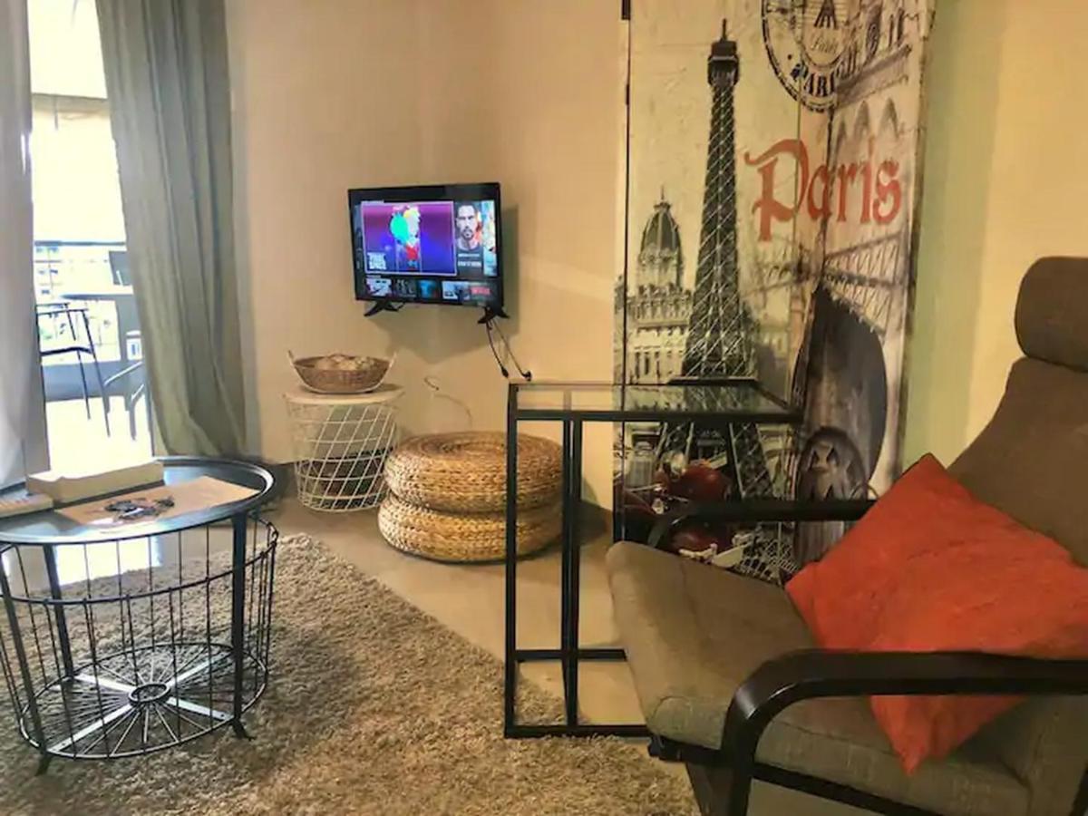 Openair Hot Tub/Big Balcony/Great Boutique Apt Atenas Exterior foto