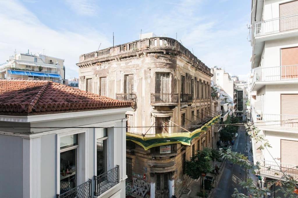 Openair Hot Tub/Big Balcony/Great Boutique Apt Atenas Exterior foto